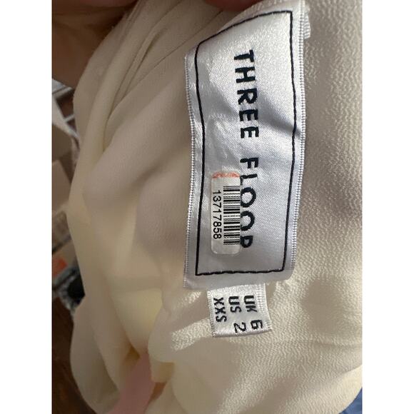 THREE FLOOR White Polka Dot Textured Hourglass Ruffle Trim Perle Dress sz US 2 - Picture 7 of 16